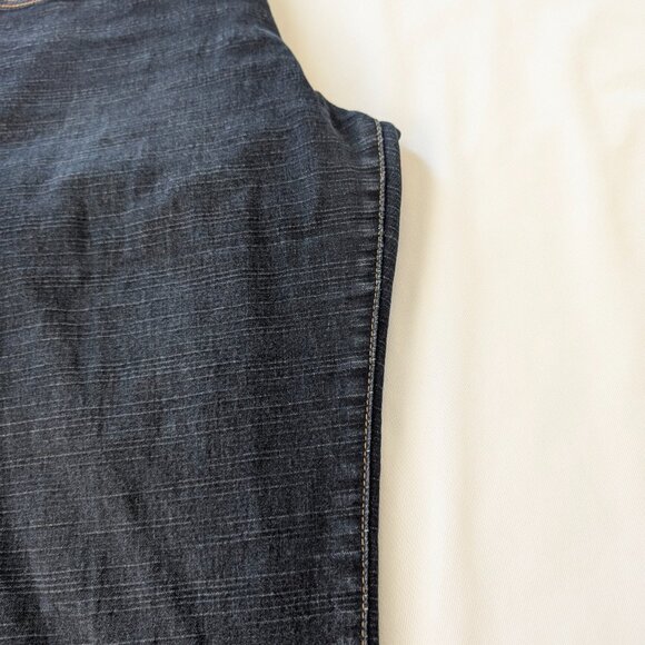 Blue Thread Jeans Women's Tag Size 9 - Picture 15 of 16